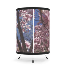 Load image into Gallery viewer, Floral Lamp